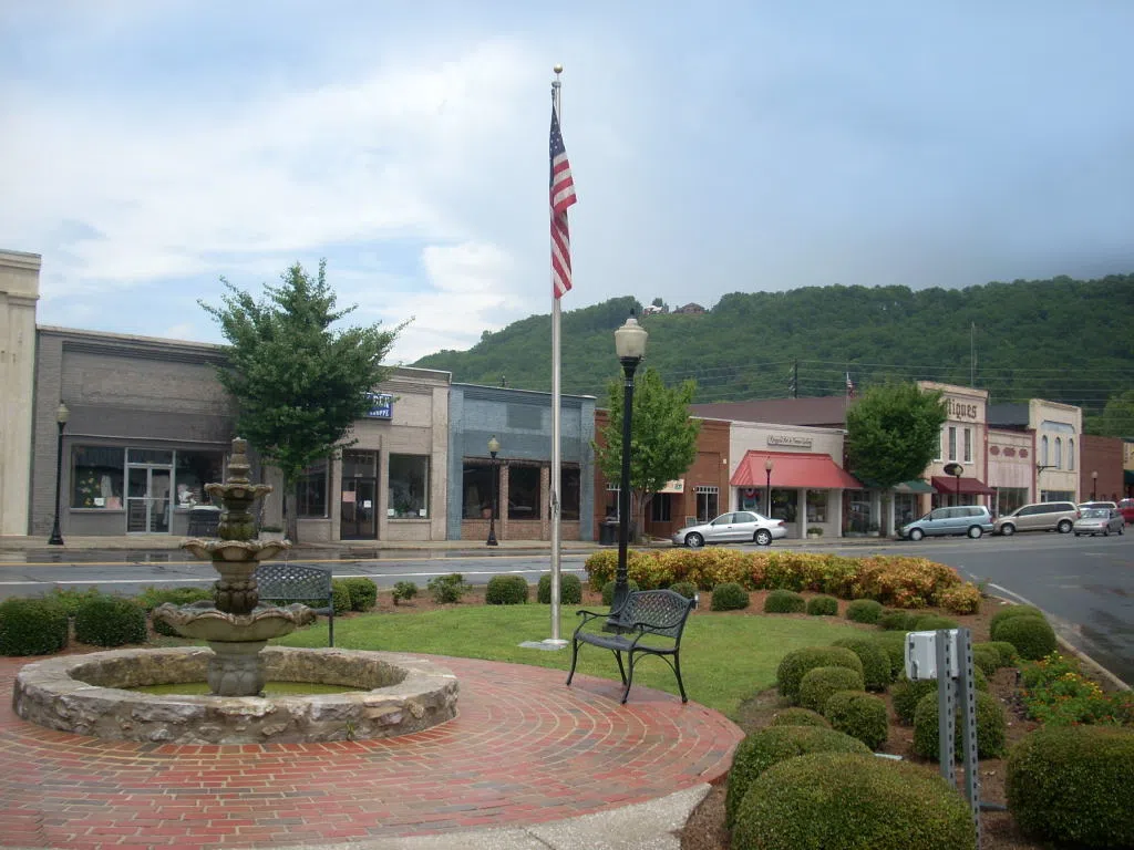 Commercial historic district, Ringgold (Catoosa County, Georgia). — License: