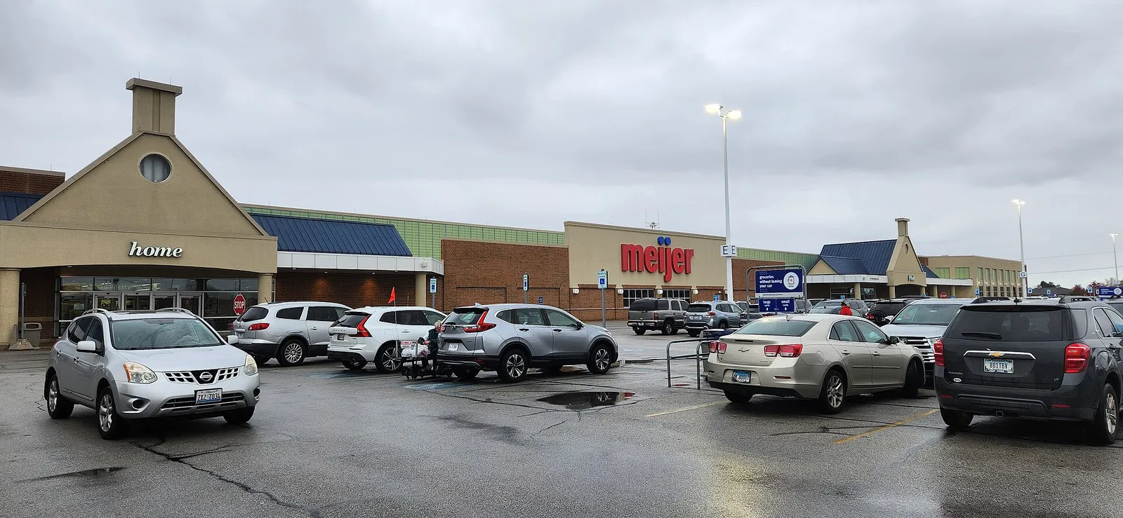 A Meijer in Highland, Indiana, which opened in 1999.
