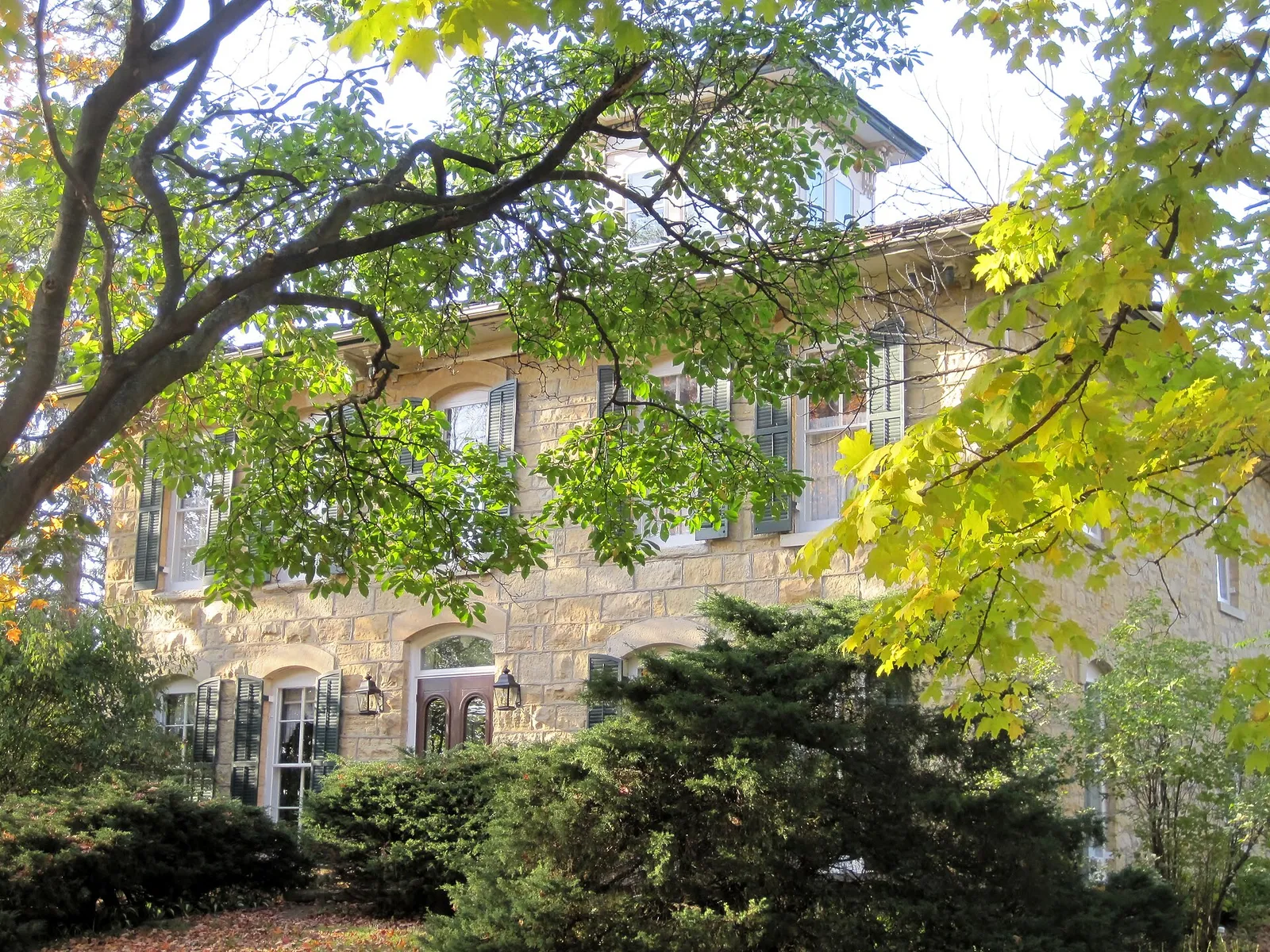 Stone Manor in Homer Glen, Will County, IL. Listed on the NRHP as in Lockport vicinity. This building is fairly deep into (semi-)private property, so I could not get a clearer picture.