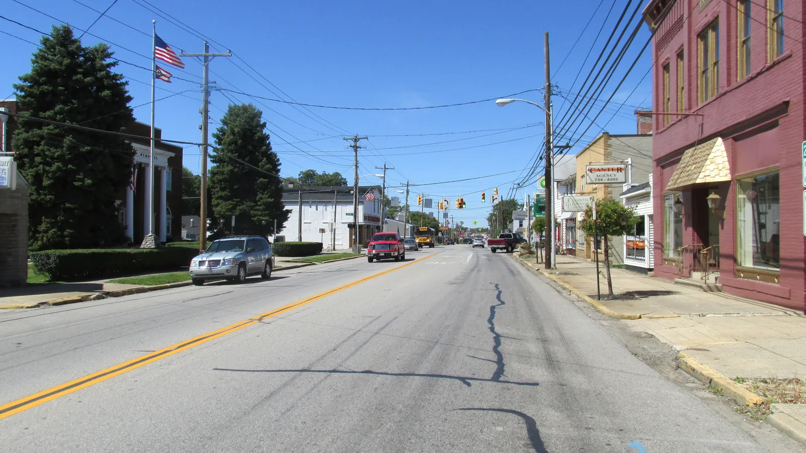 Looking west on East Plane Street in Bethel, Ohio.
