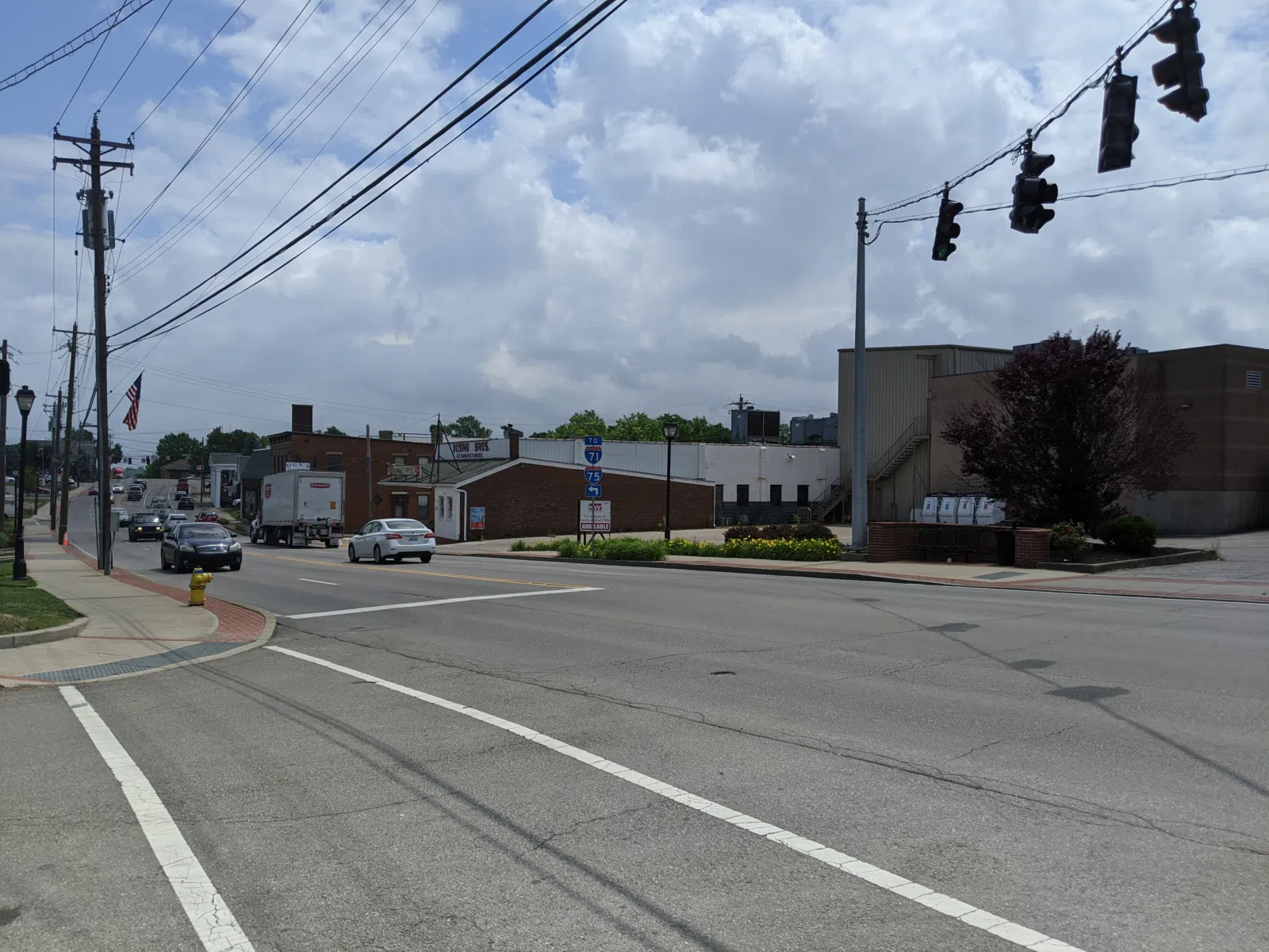 Downtown Erlanger, KY on Dixie Highway