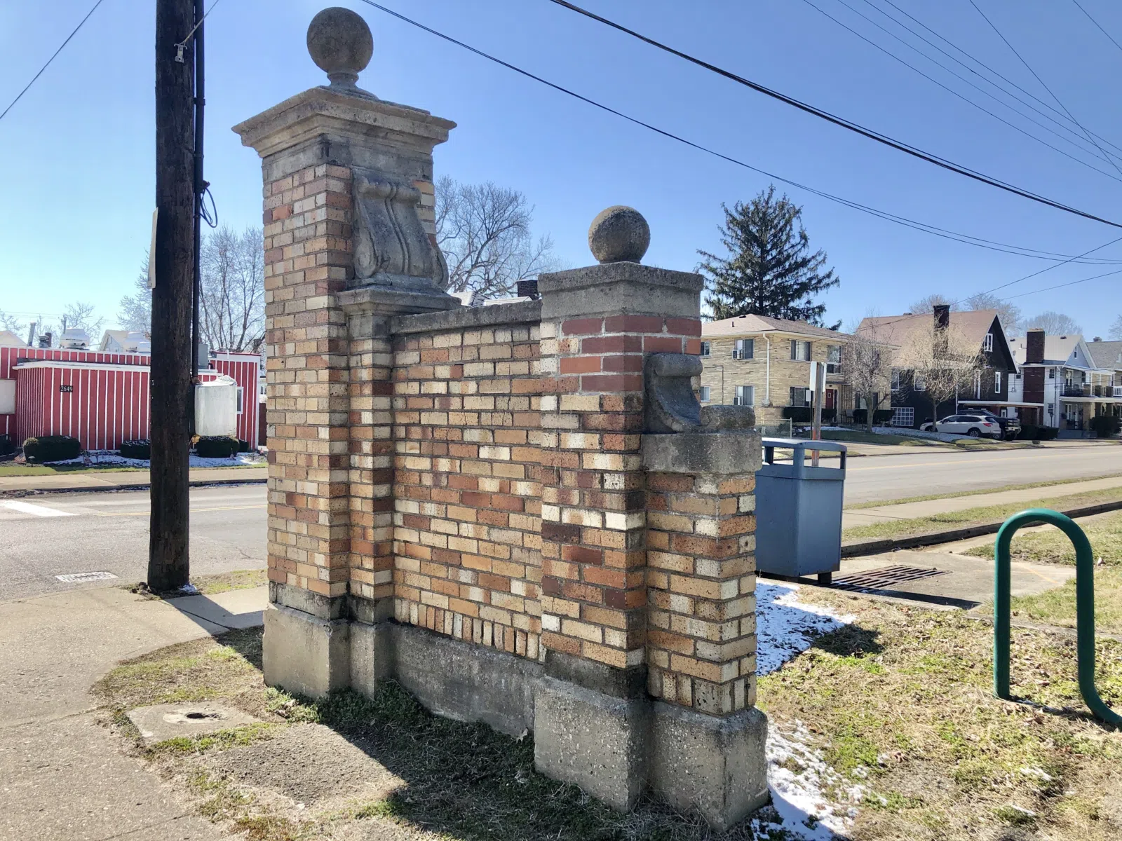 Corner Gatepost Wall, Beech Street, Norwood, OH