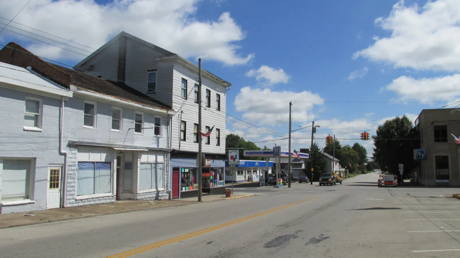 Looking east at the intersection of Main Street (Ohio Highway 125) and Columbus Street (US Highway 62) in Russellville, Ohio.