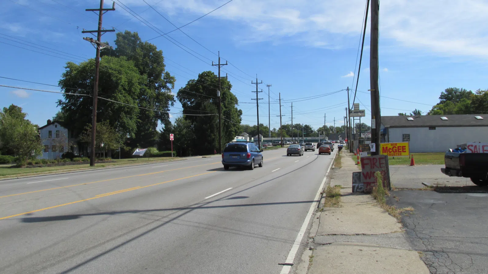 Looking east on Ohio Pike (Ohio Highway 125) in Withamsville.