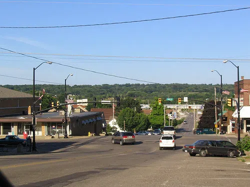 Looking East on Ohio Ave & Main St. Intersection of Downtown Rittman, Ohio.