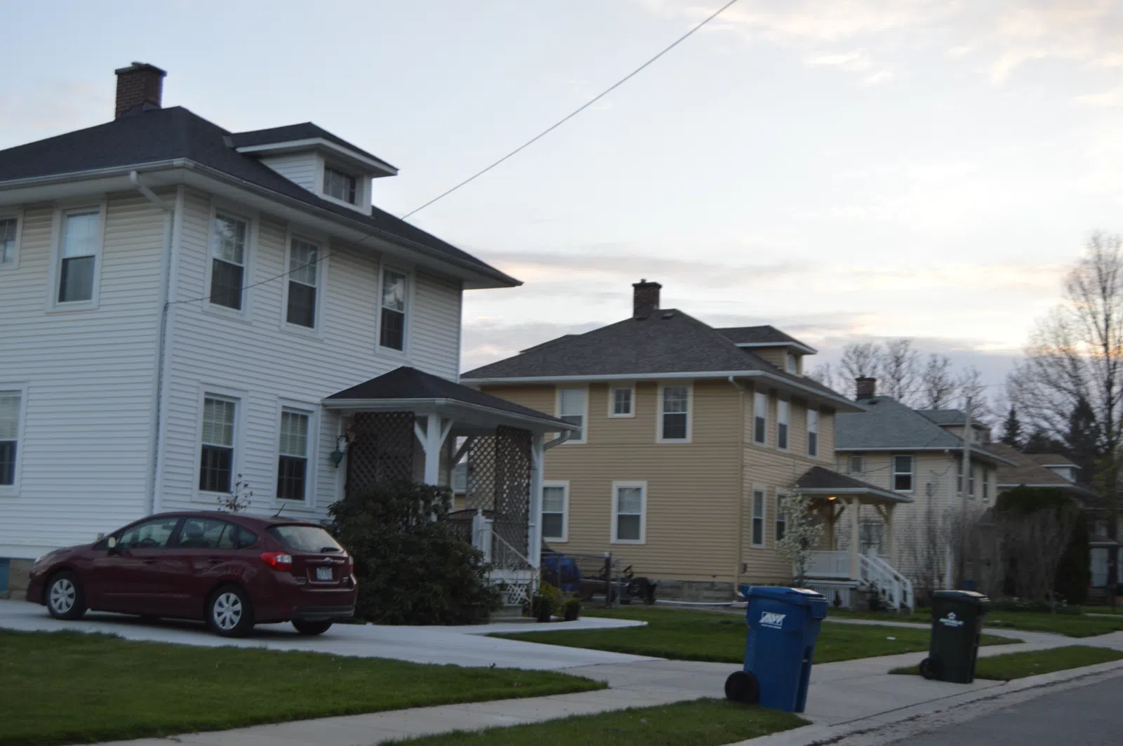 Houses on the southern side of Buckeye Street in South Amherst , Ohio , United States .