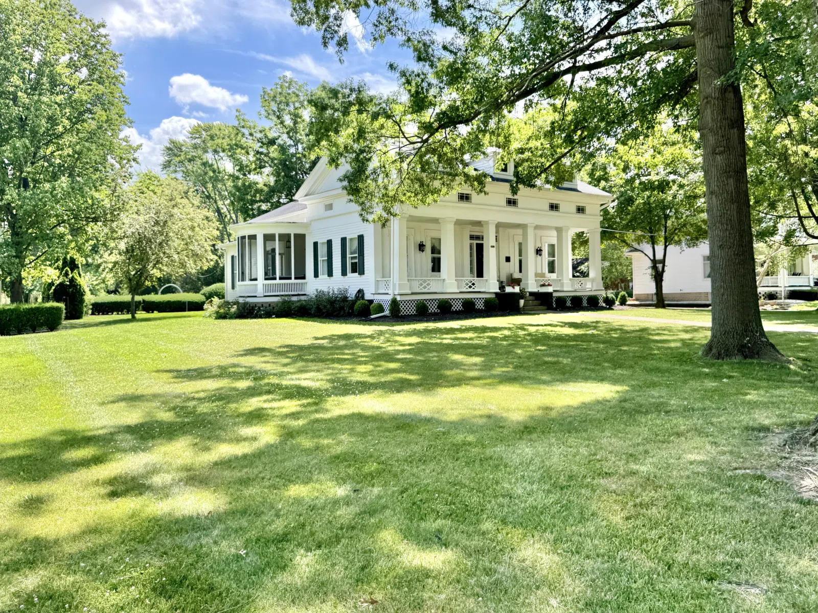Built circa 1830, this Greek Revival-style house was built for A. G. Couch, a furniture manufacturer. The house is clad in wooden clapboard with a side-gable roof,…