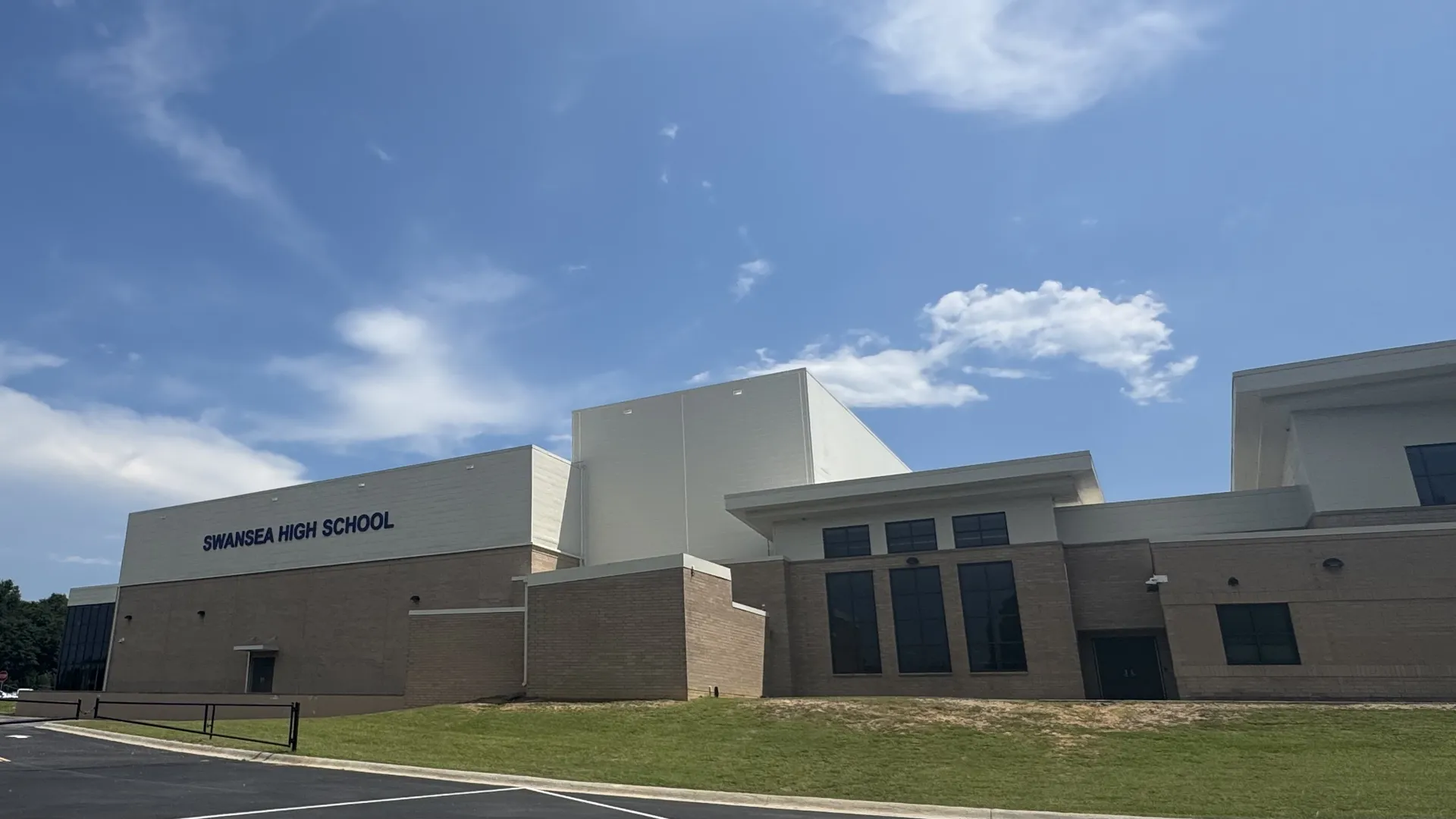 Entrance of Swansea High School in Swansea, South Carolina
