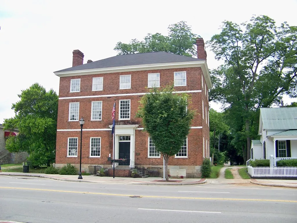 This is an image of a place or building that is listed on the National Register of Historic Places in the United States of America. Its reference number is 70000588 (Wikidata).