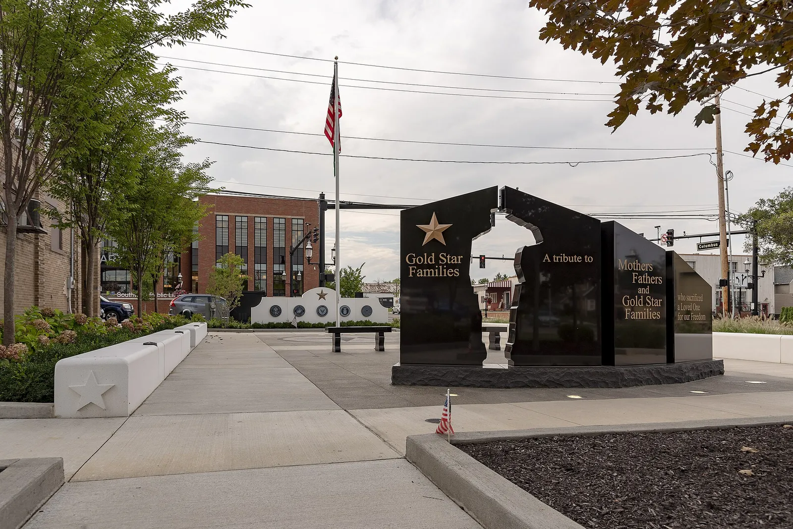 A monument to Gold Star families in Grove City, Ohio. Viewed looking northwest.