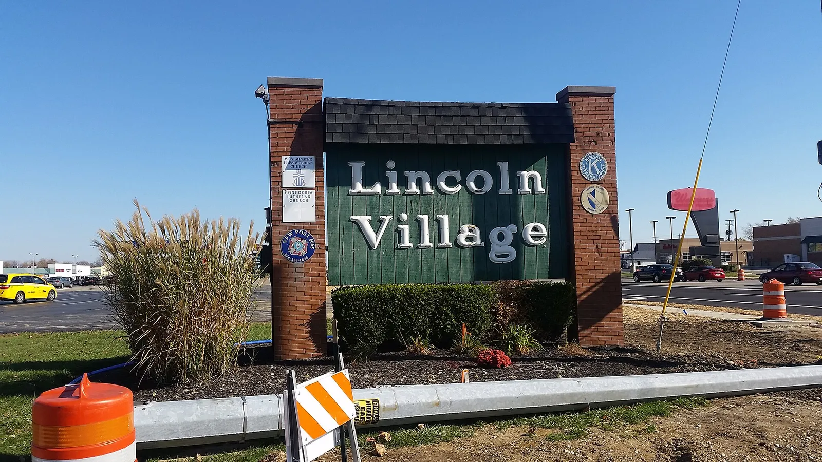 Lincoln Village Sign