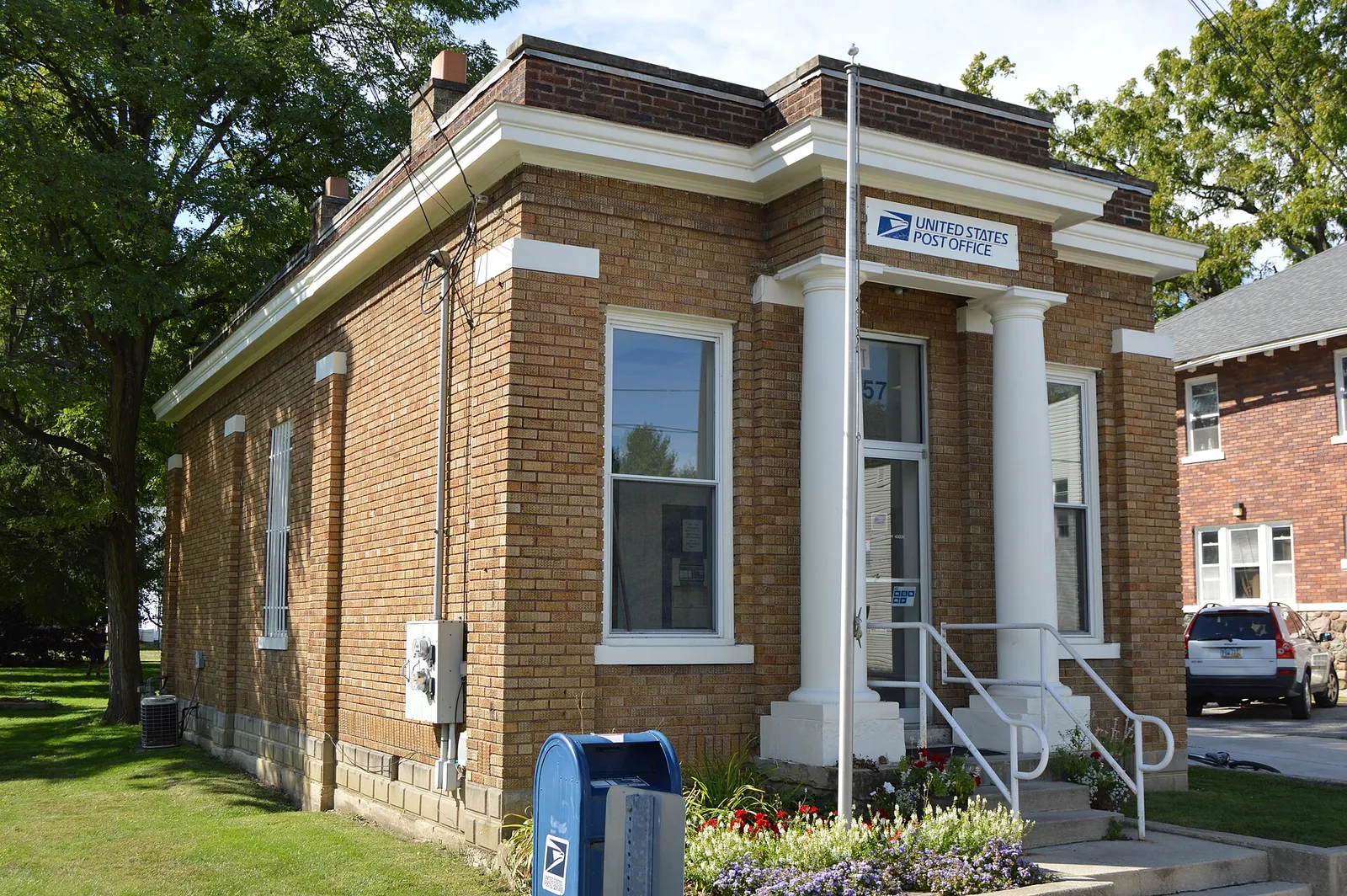 Front and southern side of the Magnetic Springs post office (apparently a former bank), located at 57 S. Main Street (State Route 37) in Magnetic Springs, Ohio,