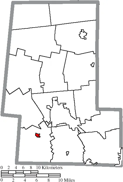 Map of the municipal and township boundaries of Union County, Ohio, United States, as of the 2000 census, with the location of the village of Milford Center hig