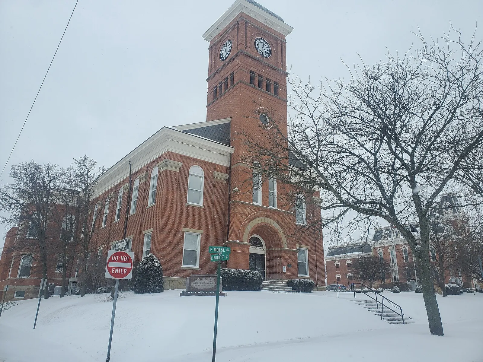 Levering Hall (community centre and former village hall, theater and fire station in Mount Gilead, Ohio, United States)