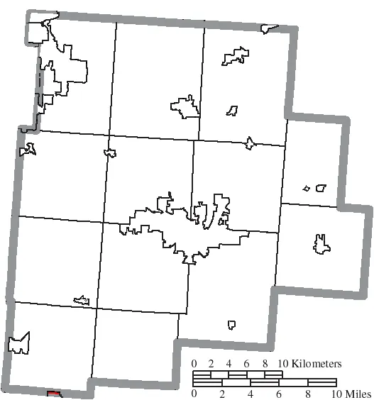 Map of the municipal and township boundaries of Fairfield County, Ohio, United States, as of the 2000 census, with the location of the village of Tarlton highli