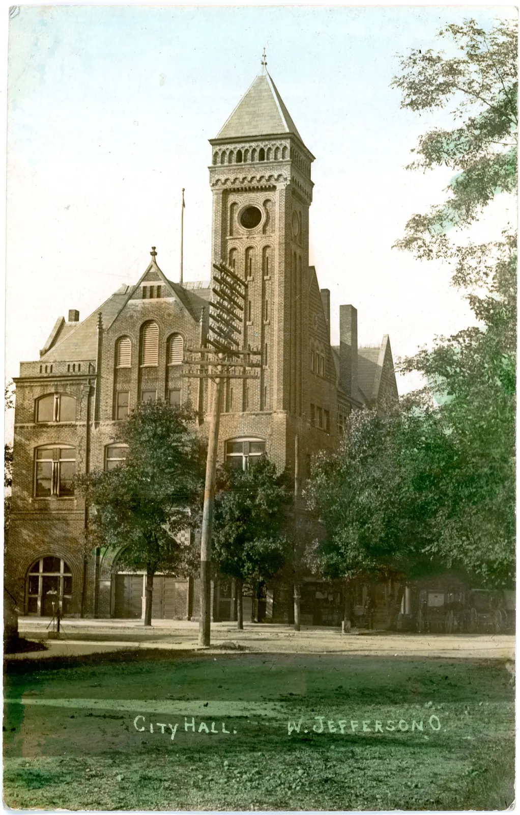 Color postcard of City Hall in West Jefferson.