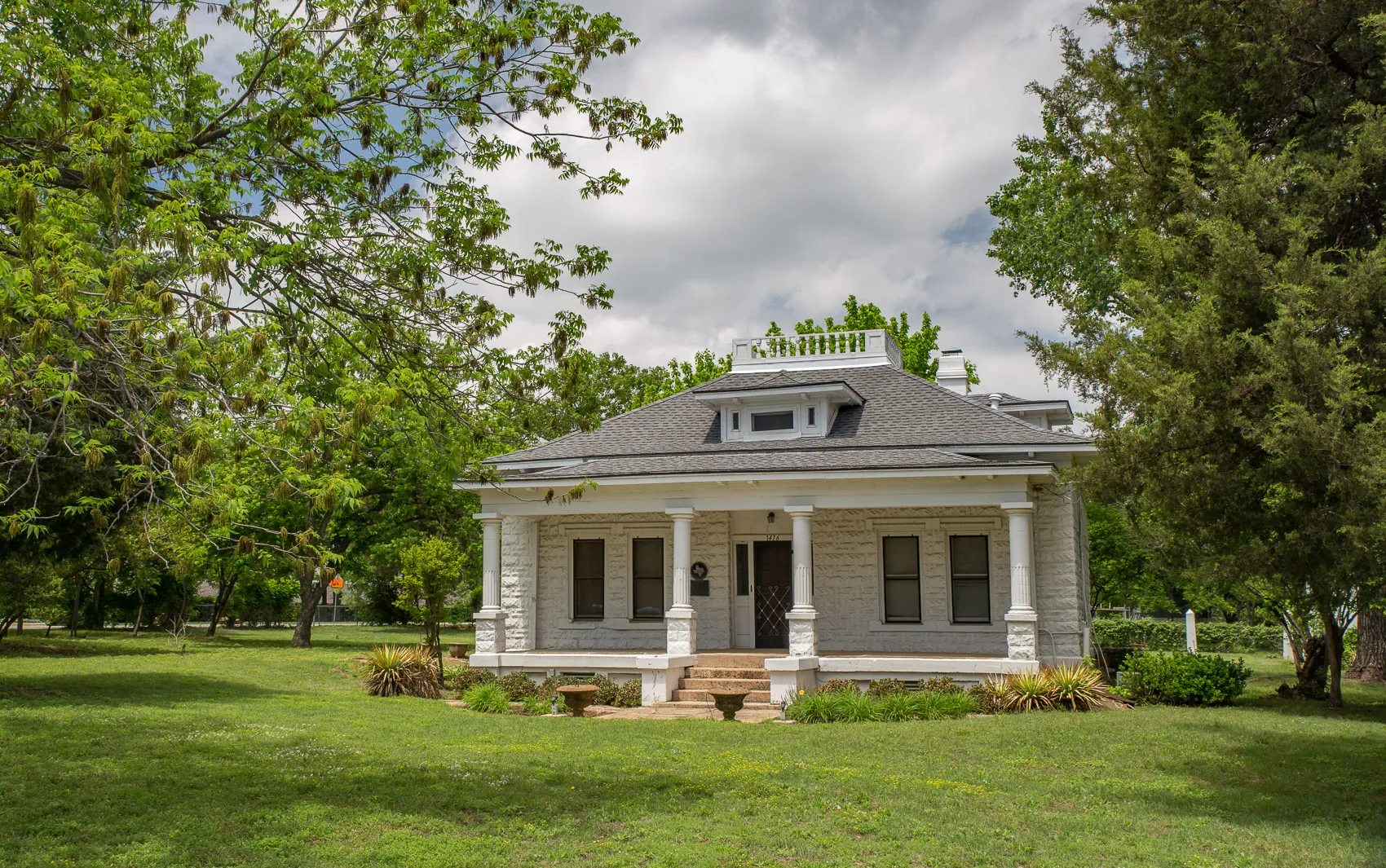Bidault House, Colleyville