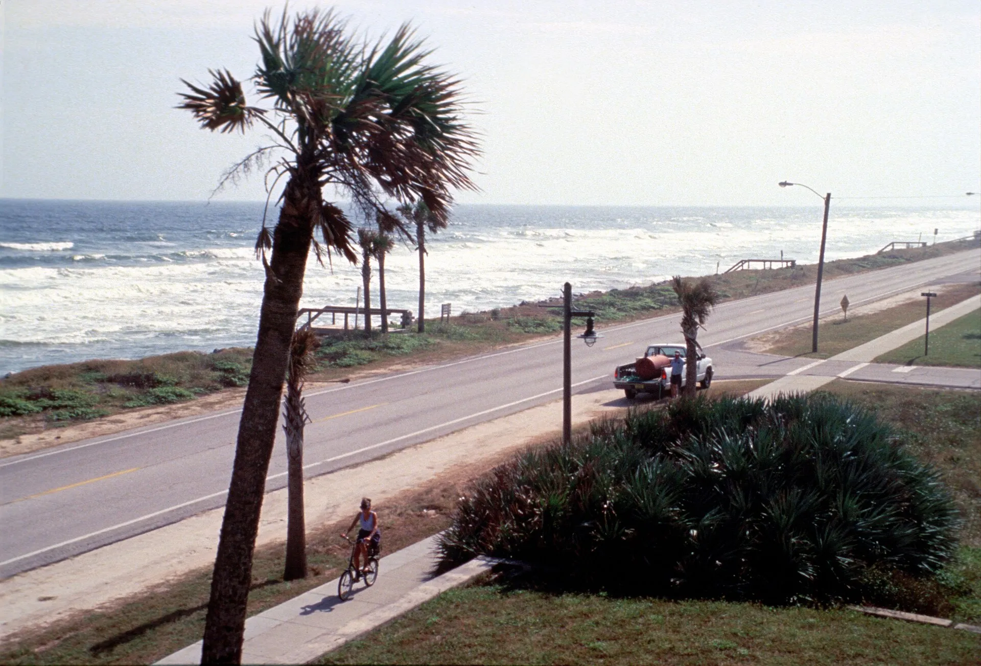 The roadway and bike path along A1A in Beverly Beach and Flagler Beach, with beach overlooks and dune walkovers.