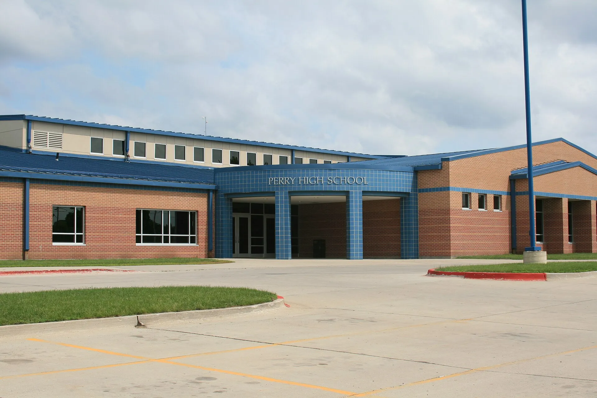 High School located in Perry, Iowa
