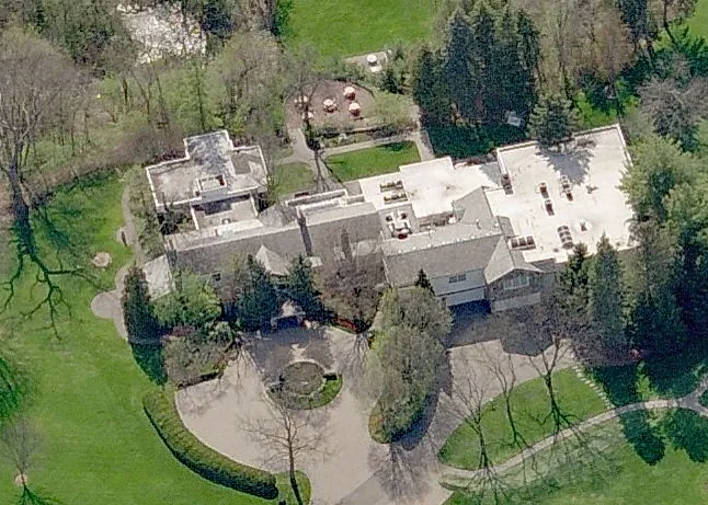 Home of Semon Emil "Bunkie" Knudsen, and later David Hermelin, in Bingham Farms, Michigan.