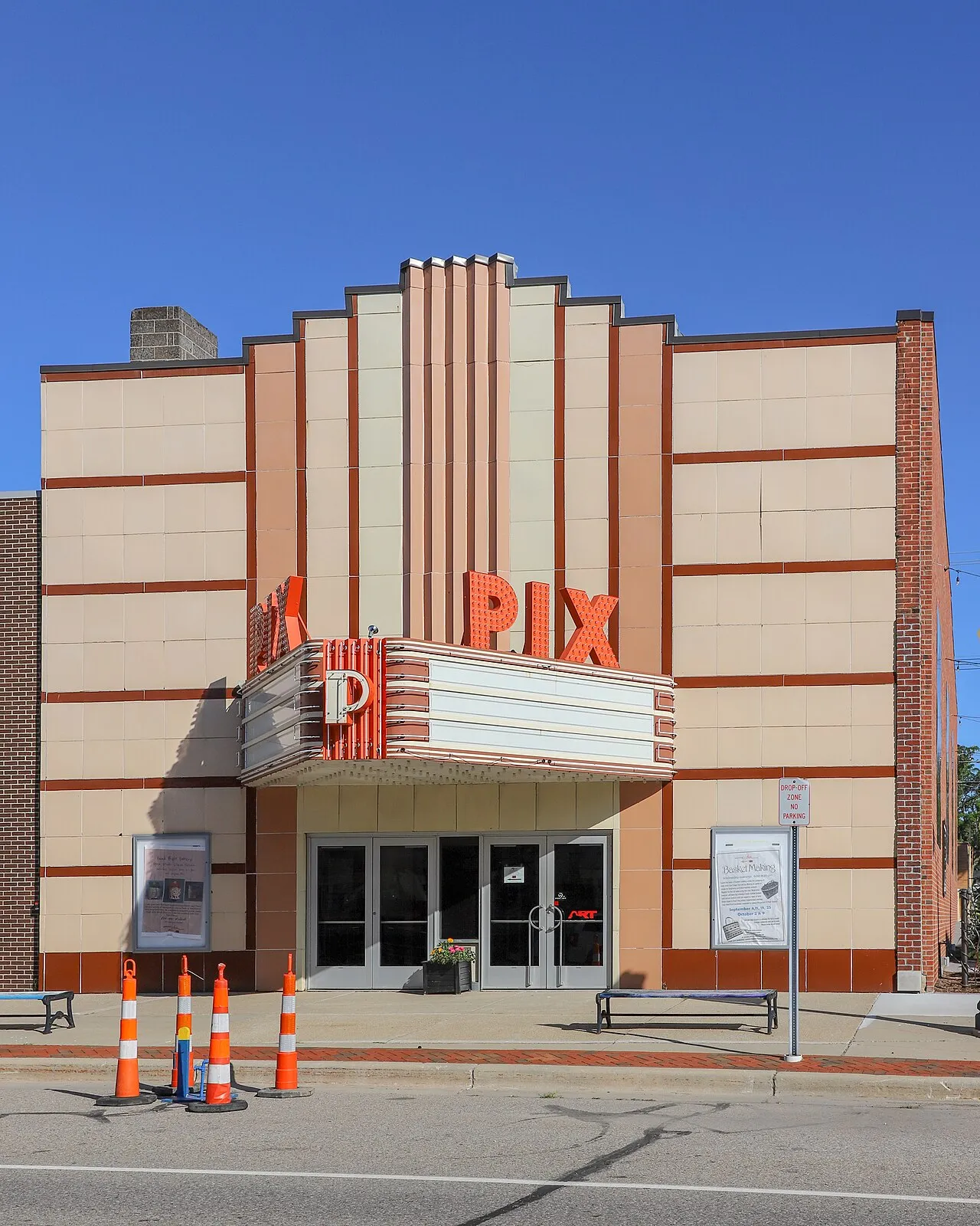 The PIX Theatre, Lapeer, Michigan. Built in 1941 by George Smith in the Streamline Moderne style on the Wattles Bank property. Seating capacity: 512.