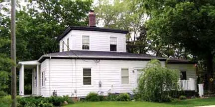 William Burt's wedding-cake house in Washington Township, Macomb County, Michigan
