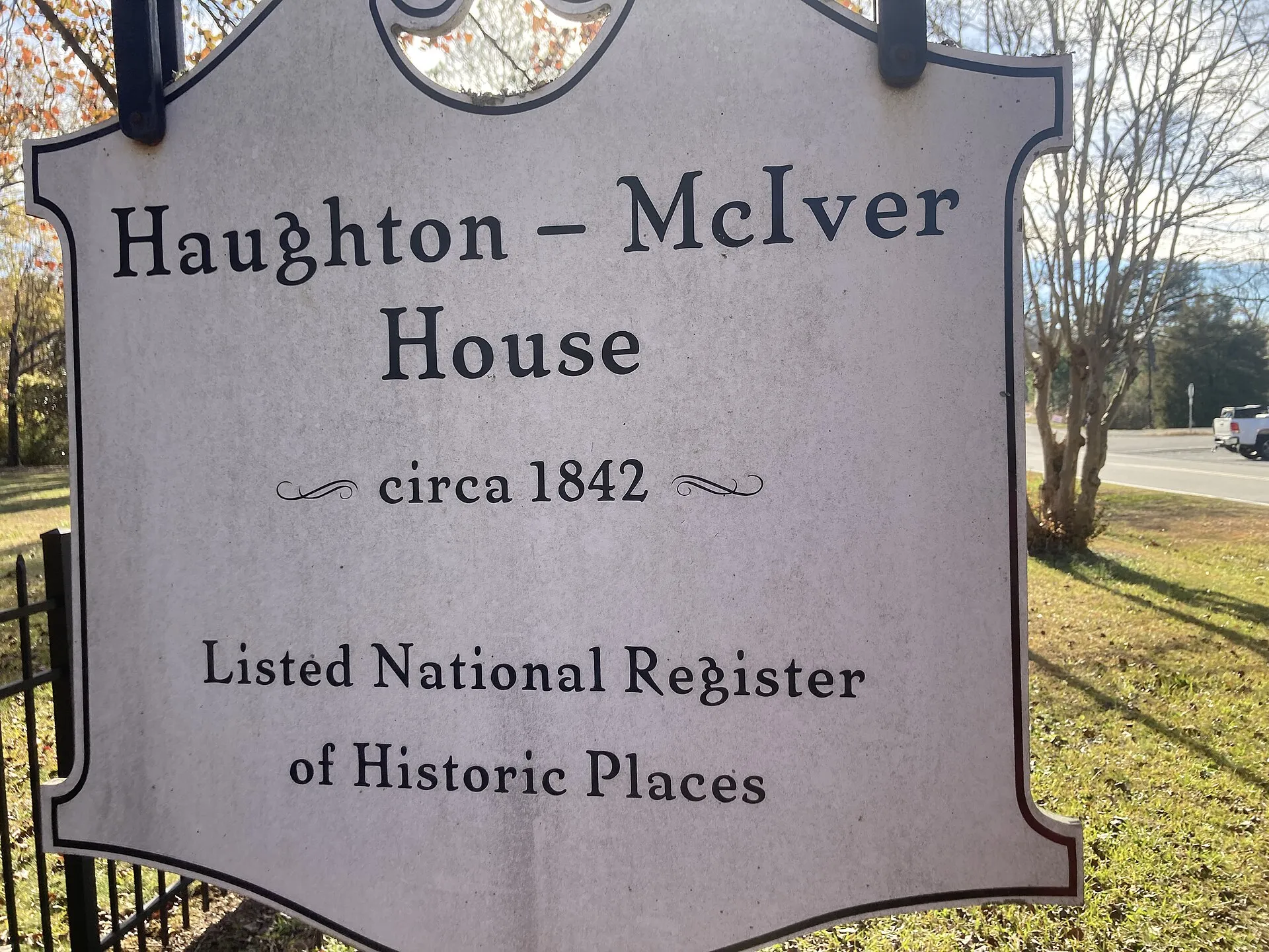 Haughton-McIver House informational sign.