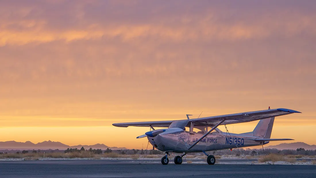 Cessna aircraft at Fabens Airport (scaled 1920px rendition of the original).