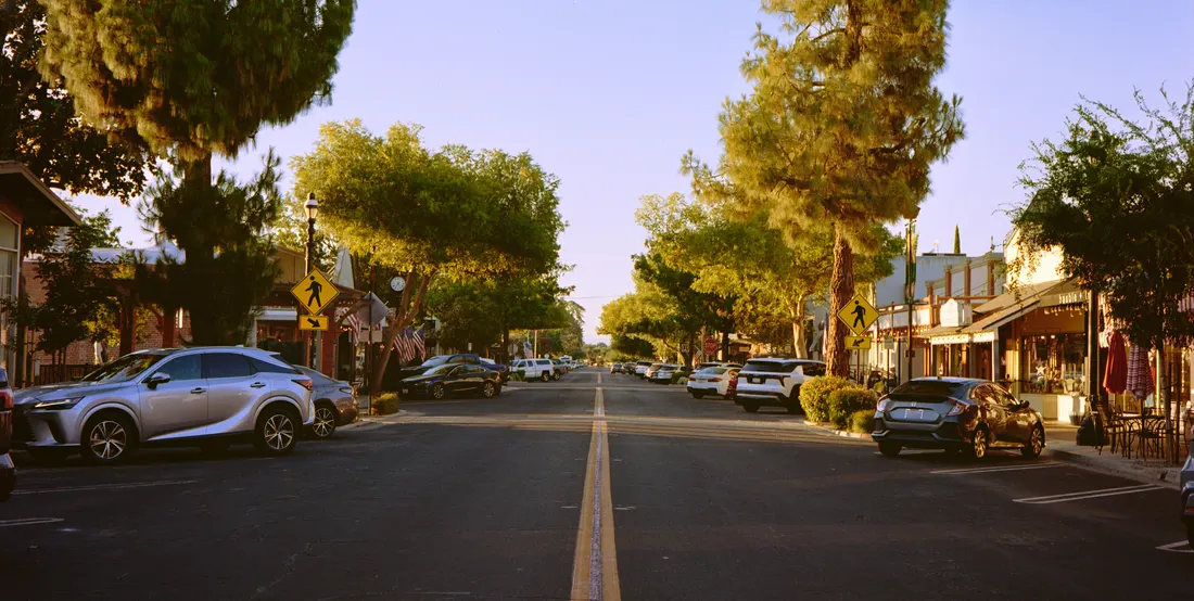 Pollasky Avenue in Old Town Clovis