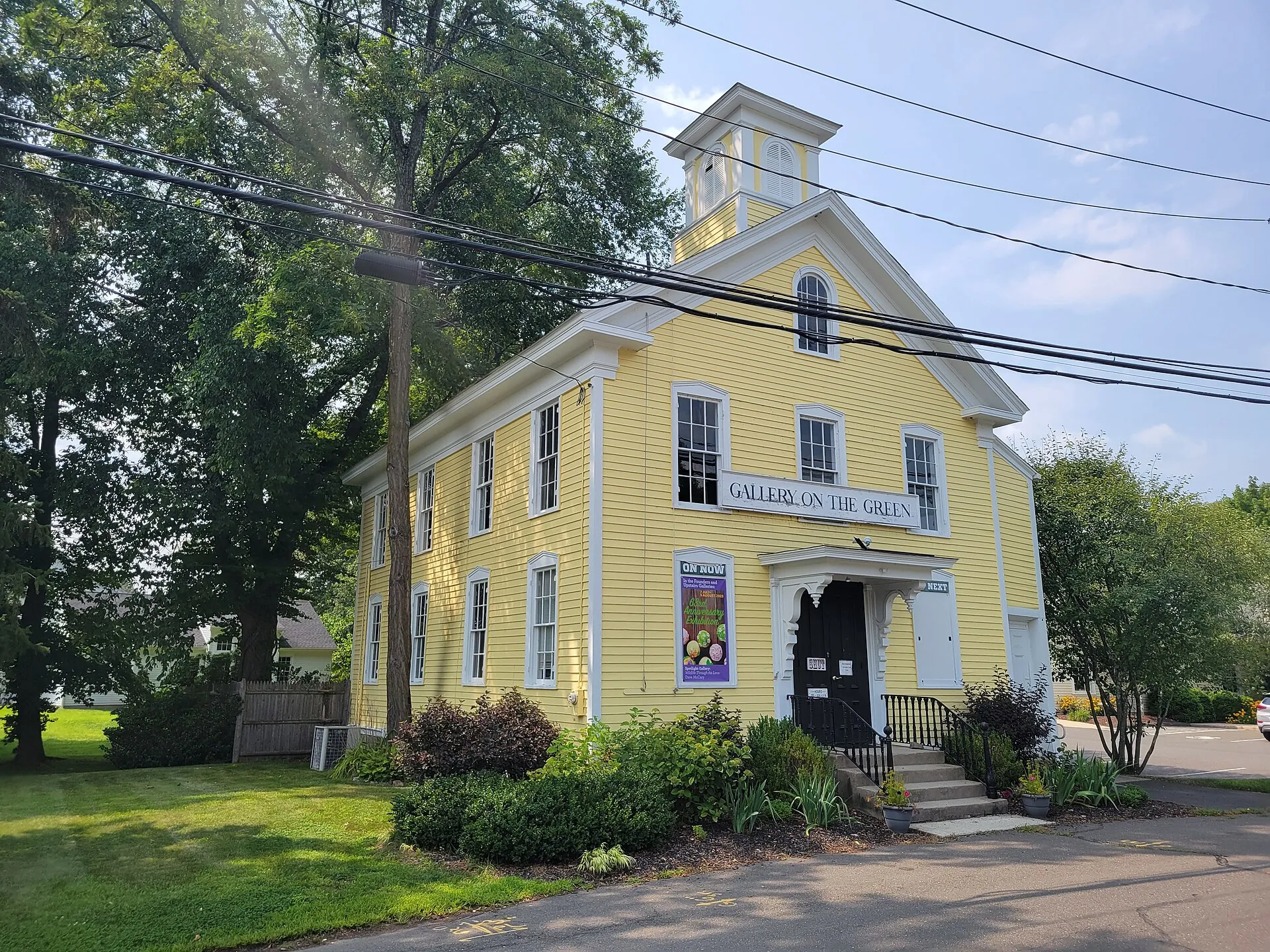 Gallery on the Green, Canton.