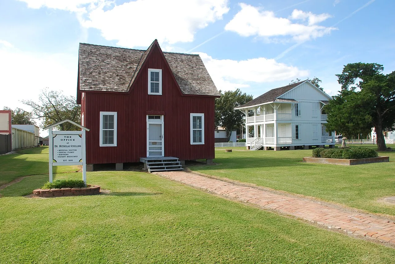 Nicholas Schilling Office and General Thomas Jefferson Chambers House, Anahuac