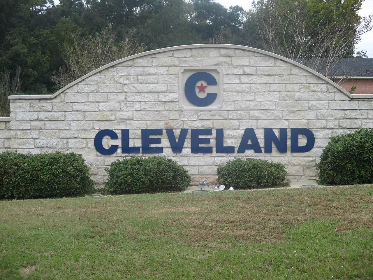 Cleveland town sign