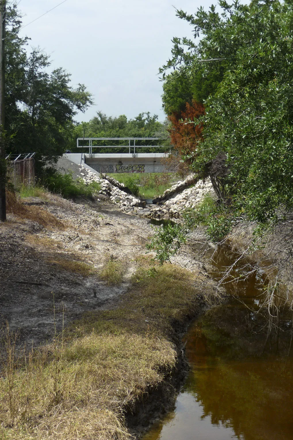 BNSF railroad bridge in Santa Fe, TX (visually confirmed
