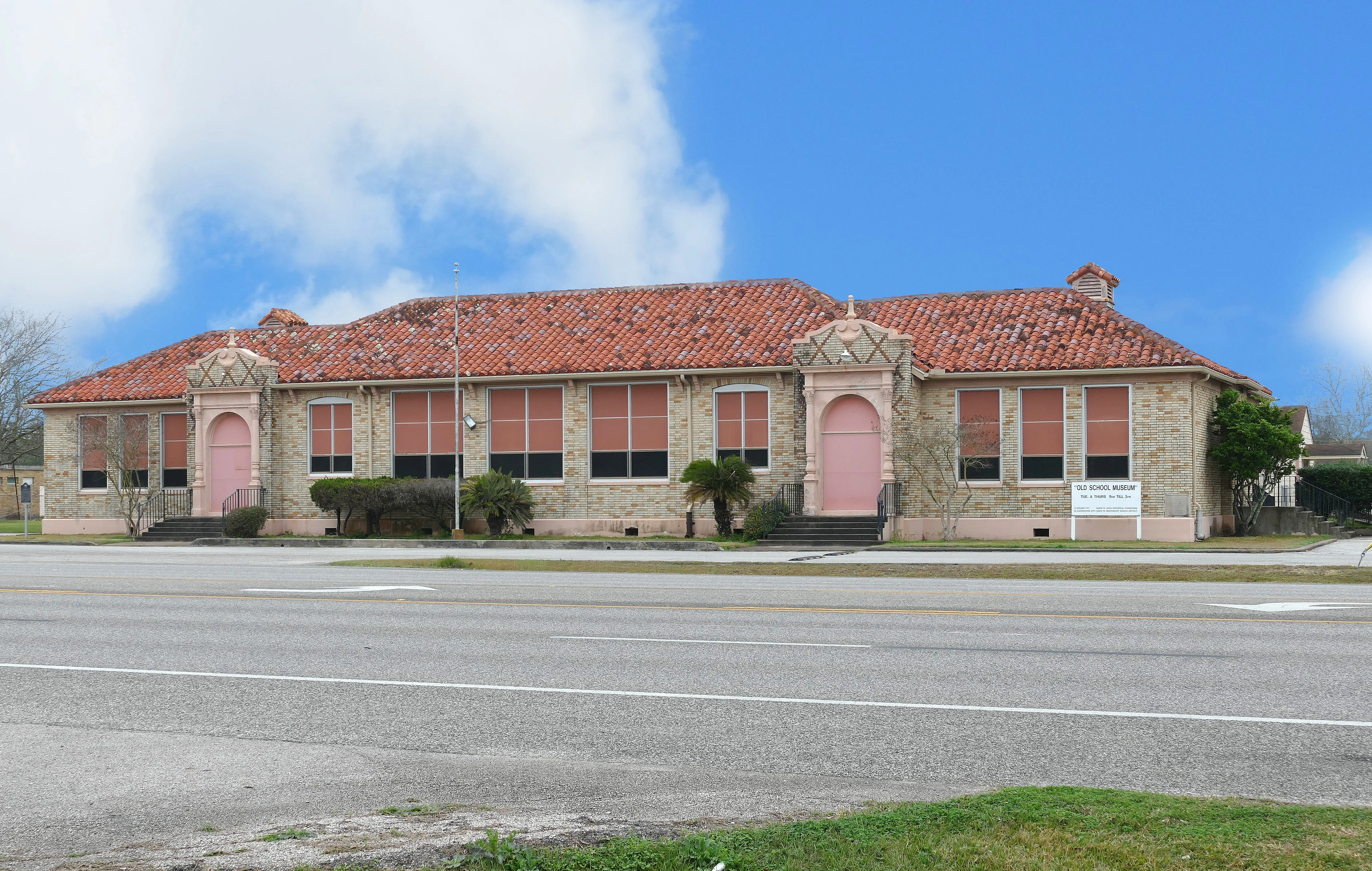 Santa Fe Consolidated High School
