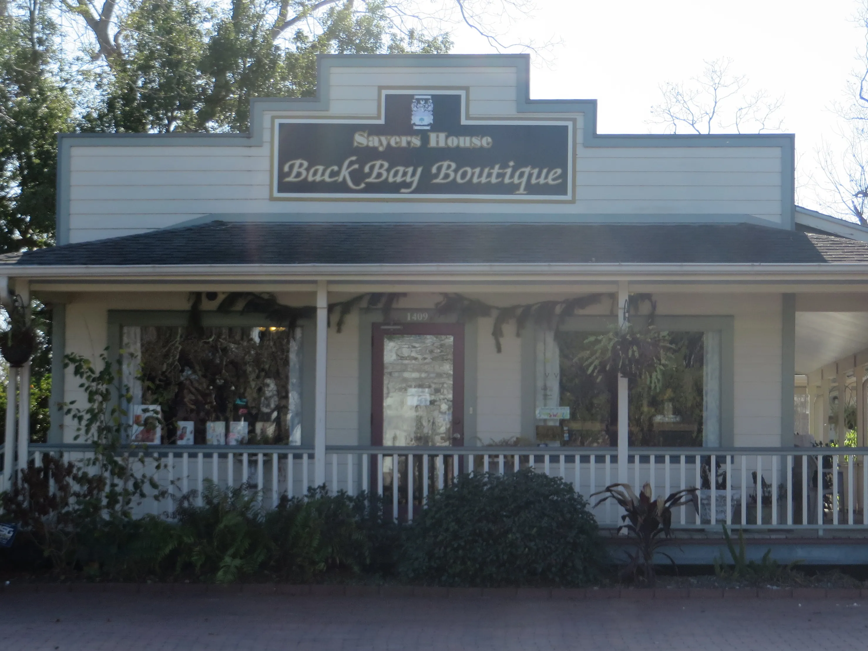 Back Bay Boutique, a shop in Seabrook, Texas