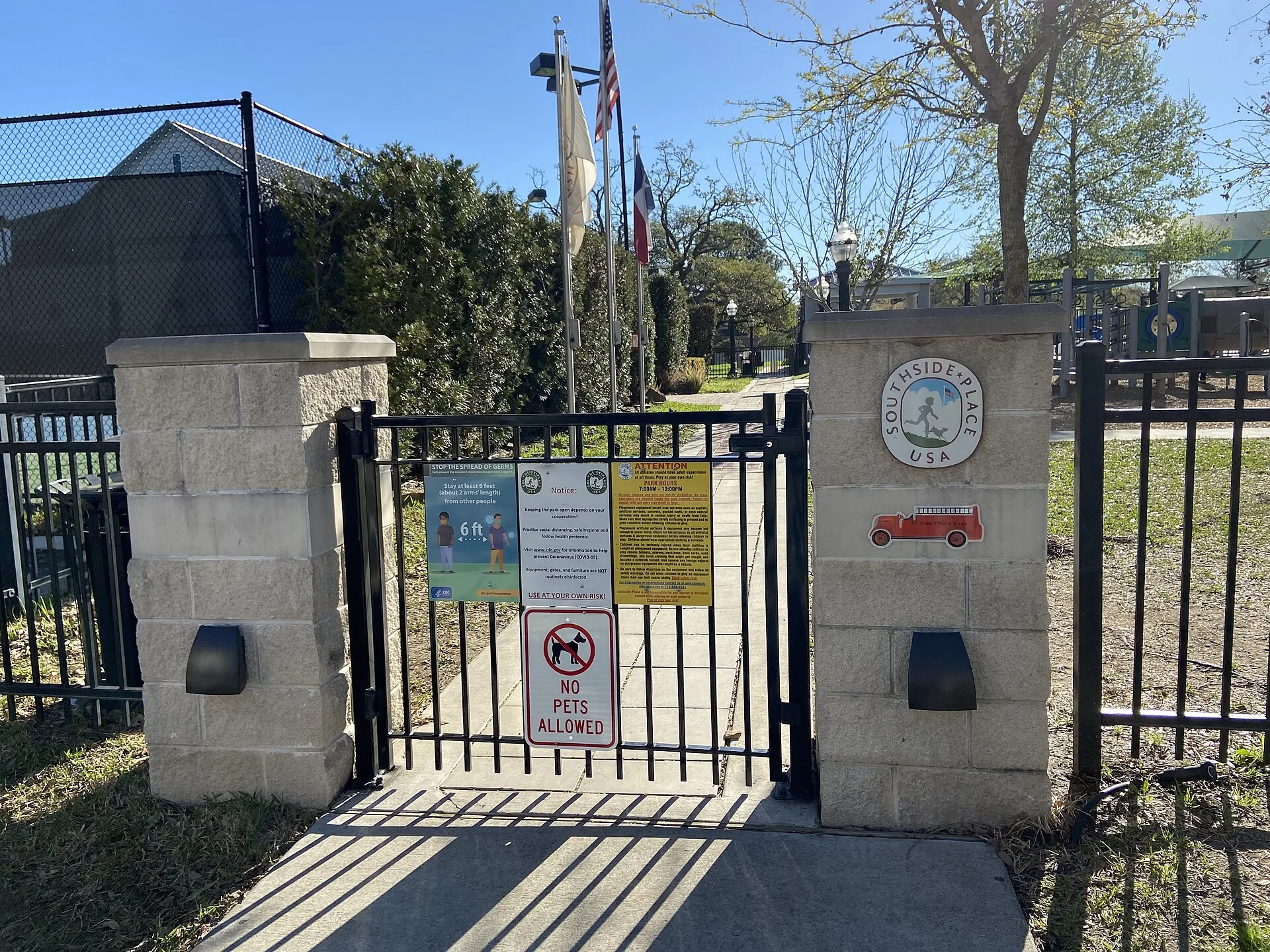 Fire Truck Park, Southside Place