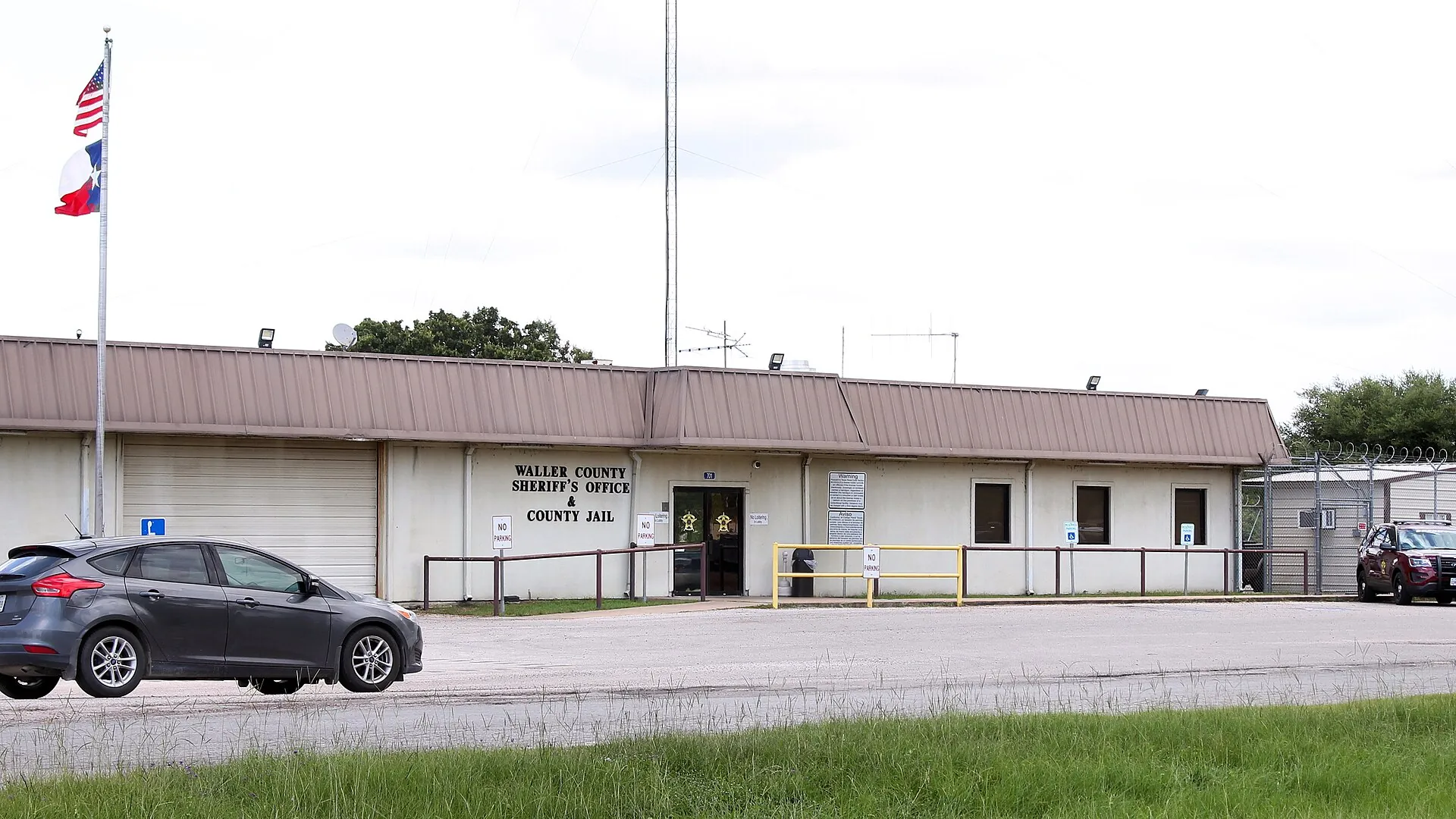 Waller County Sheriff's Office, Hempstead (nearby landmark).