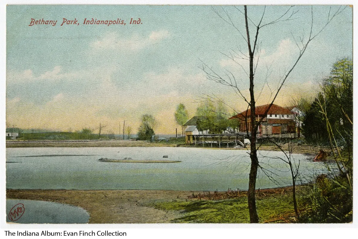Lake and boathouse at Bethany Park, Indiana (incorrectly labeled as Indianapolis), around 1910