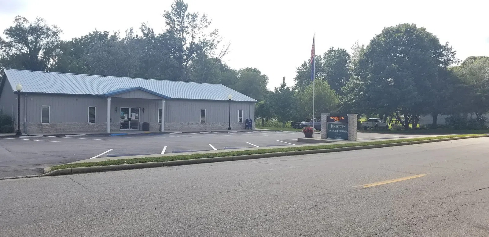 Jamestown Municipal Building