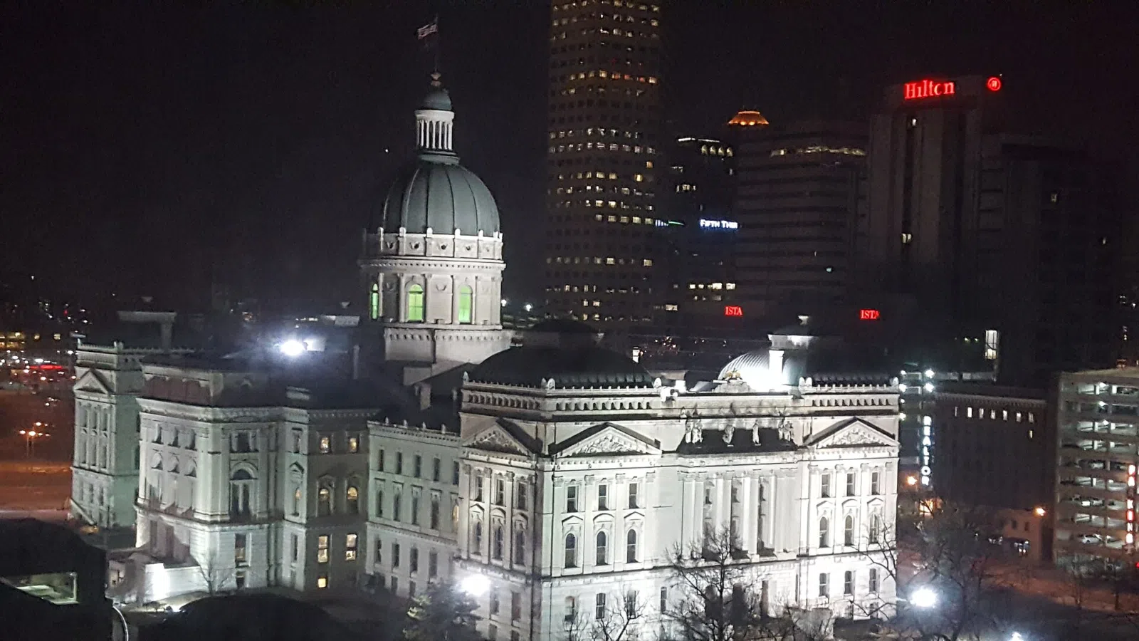 Nearby Indianapolis landmark: The Indiana Statehouse at night