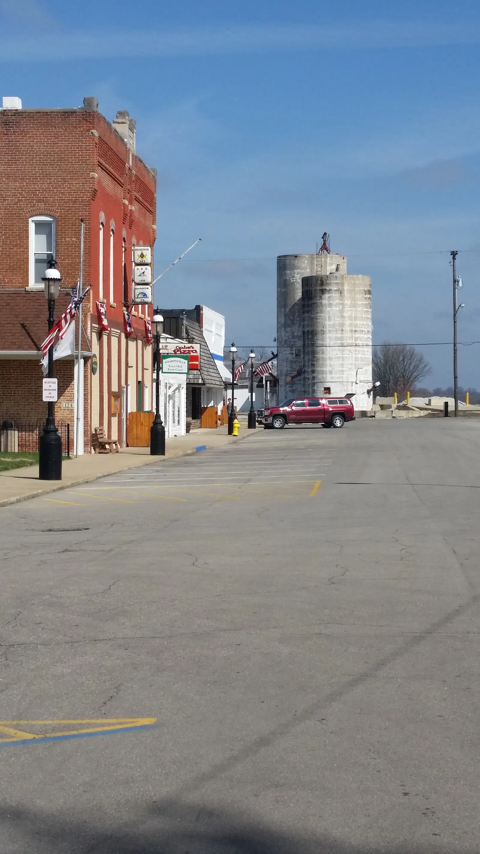 Main Street Sharpsville, Indiana looking North