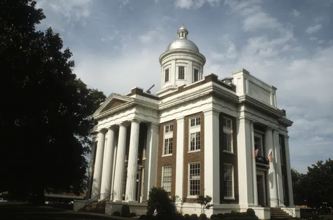 Madison County courthouse in Canton (county seat)