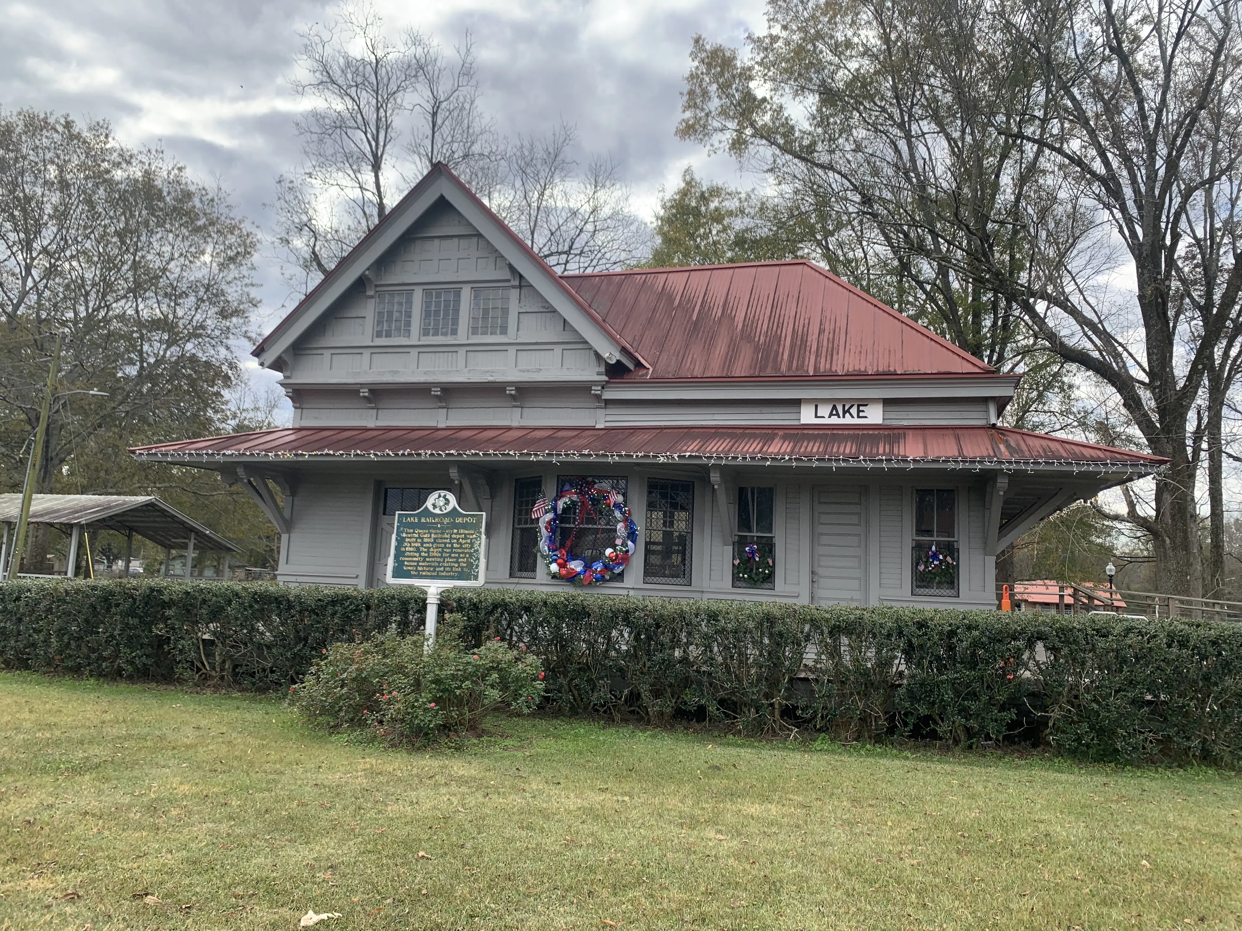 Lake railroad station