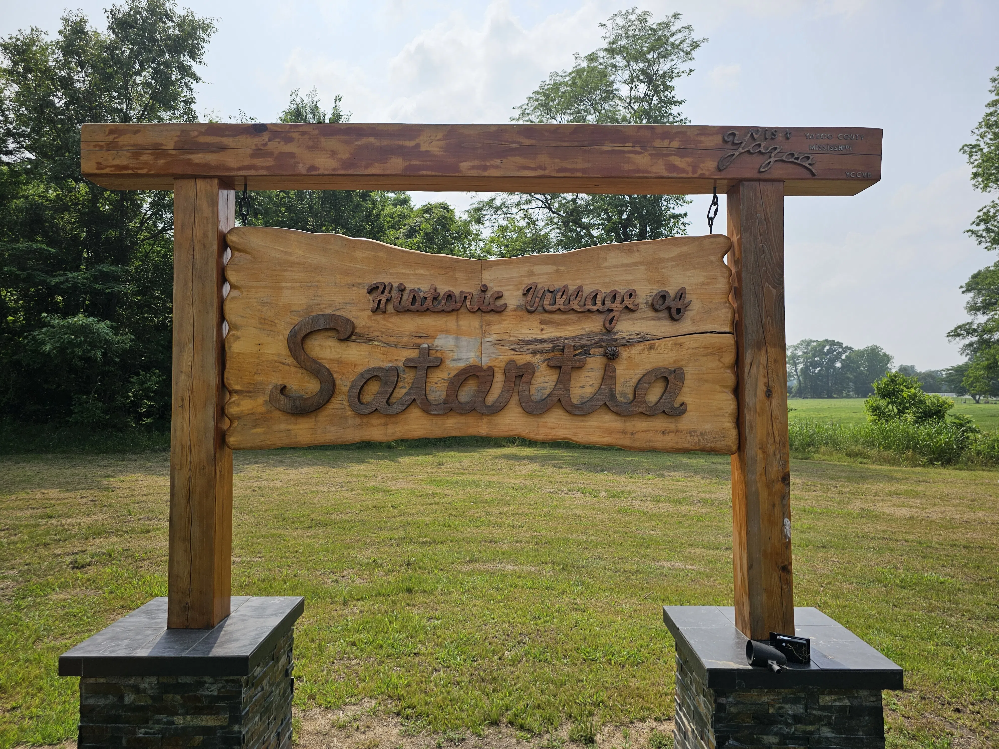Welcome sign on Mississippi Highway 3