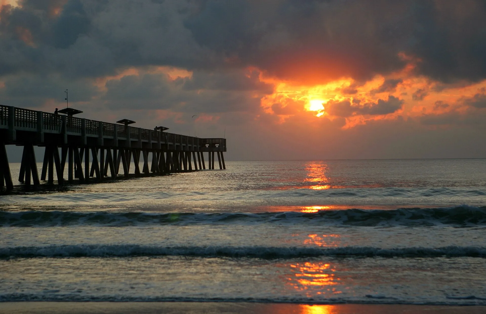 Sunrise at the Jacksonville Beach pier.