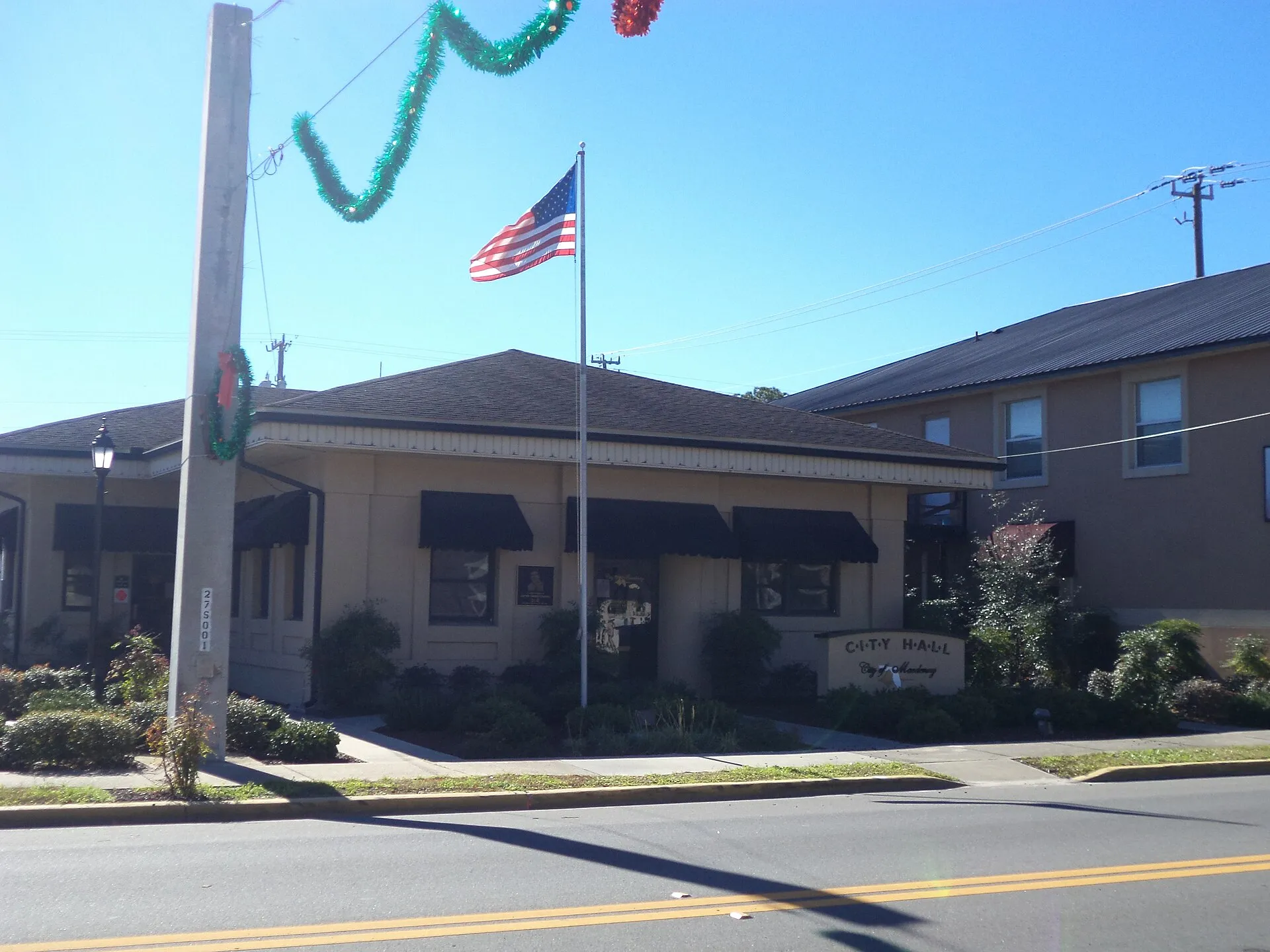 Macclenny City Hall (north face), 118 E Macclenny Ave.