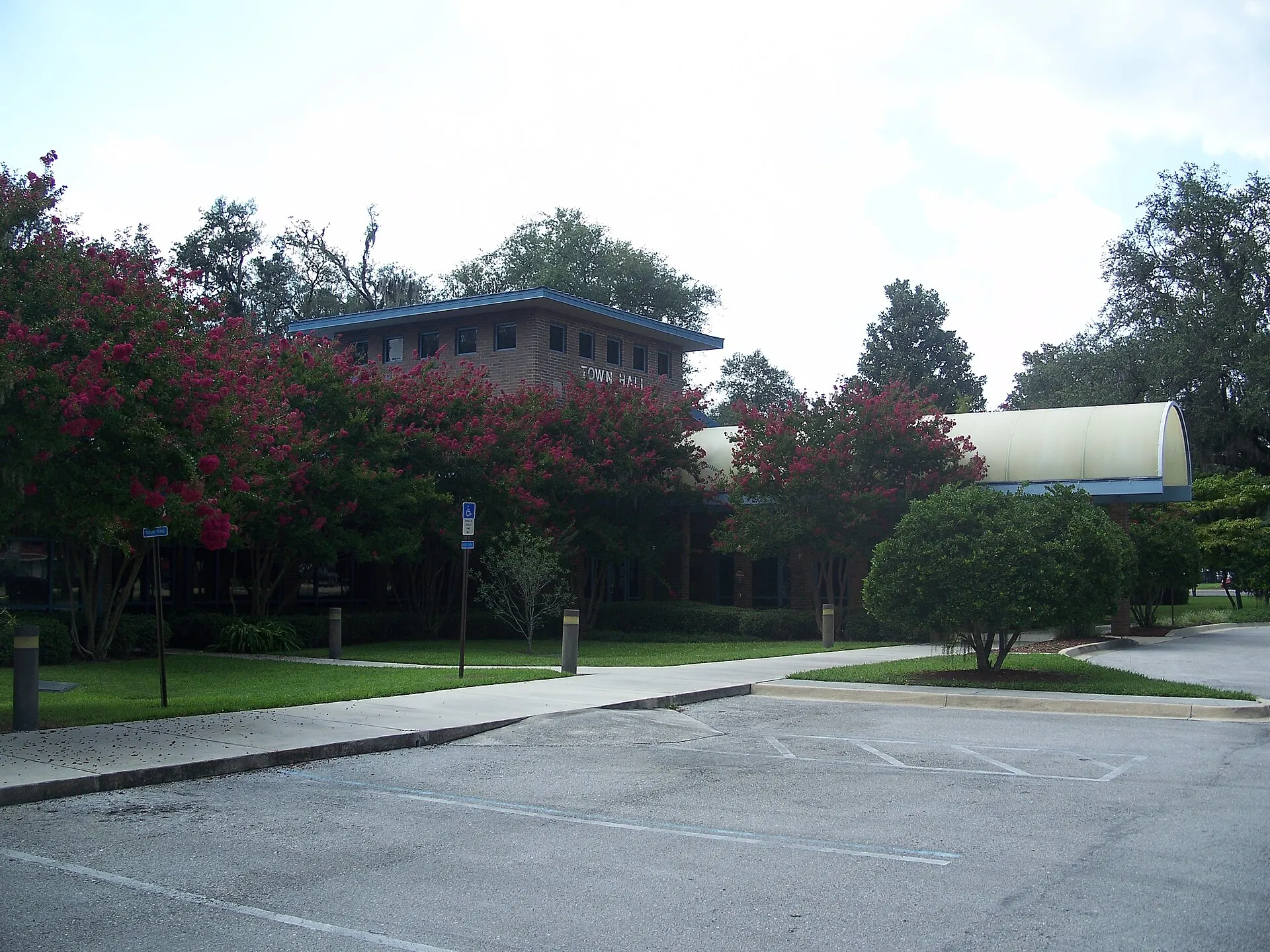 Orange Park Town Hall, 2042 Park Ave.