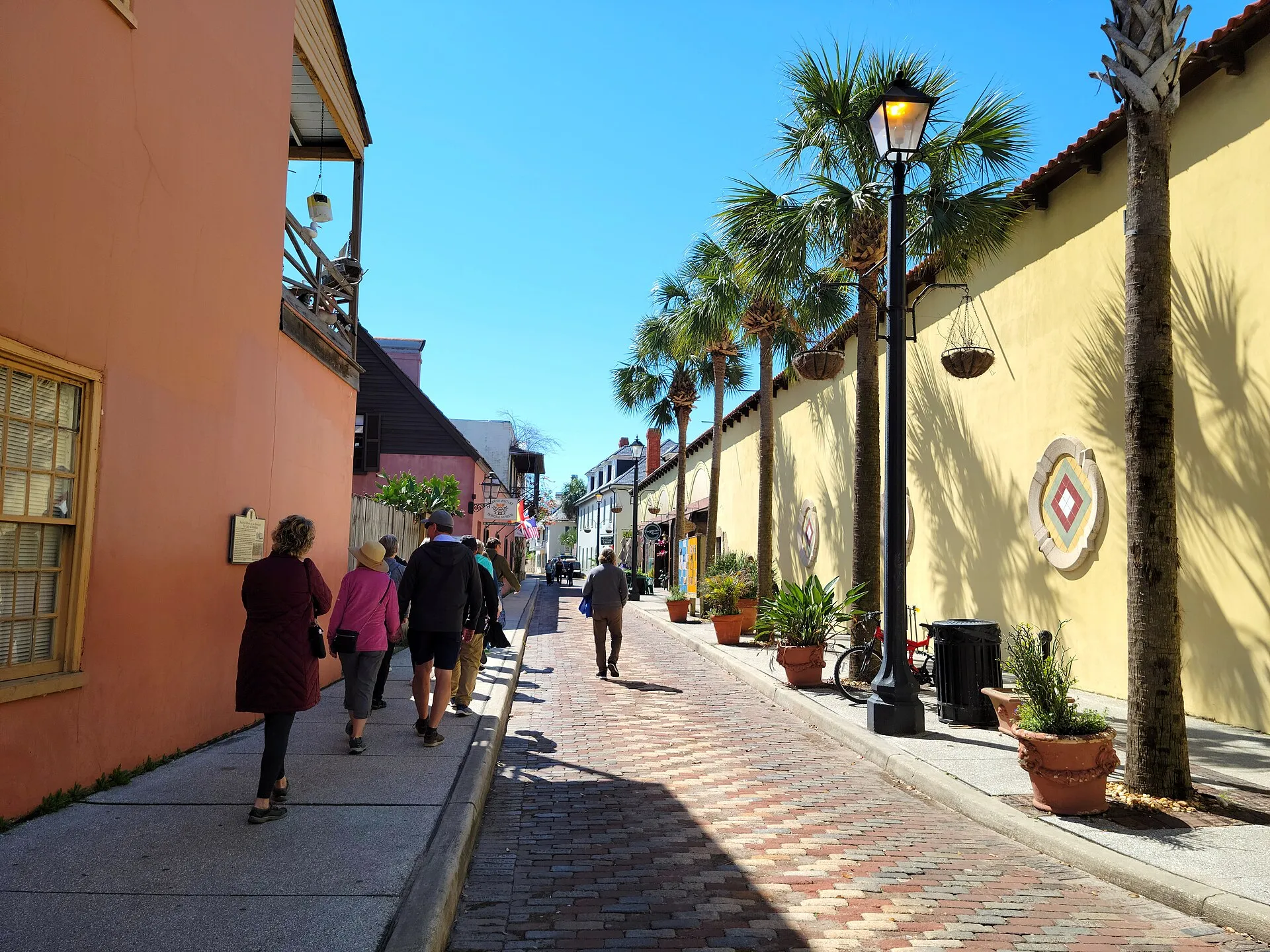 Aviles Street seen from the north, St. Augustine.