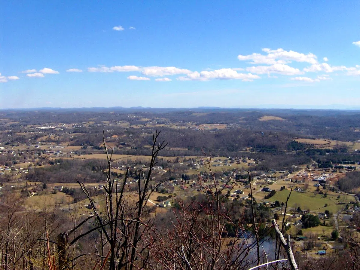 Jacksboro, Tennessee, seen from Devil's Racetrack on Cumberland Mountain