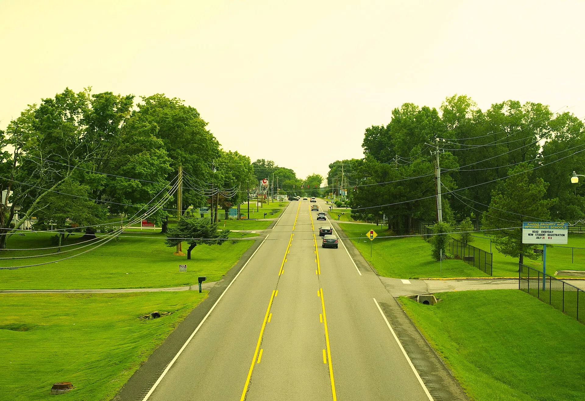 Oak Ridge Highway (TN-62) passing through the Karns community, from the pedestrian bridge at the Karns schools